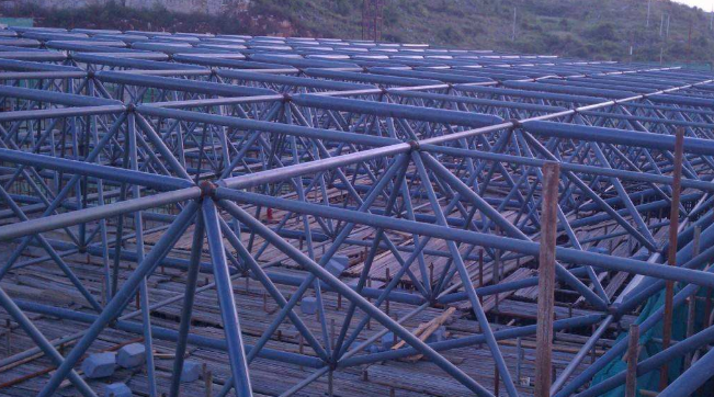 辽阳概述网架加工中对钢材的质量的过细恳求